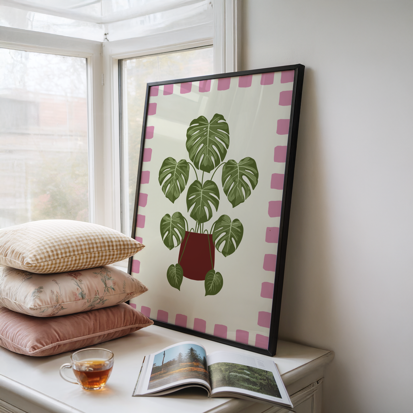 Monstera Plant Checkered Border Print